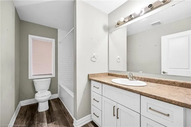 Additional image 30 of 31 Pondcliffe Drive Dr