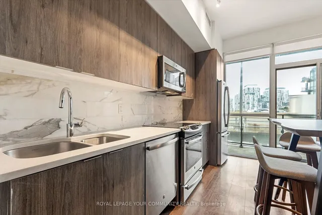 Additional image 17 of 50 Bruyeres Mews Unit 710