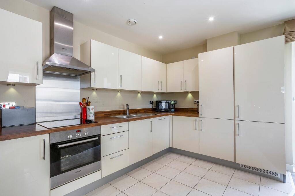 Additional image 4 of Victoria Bridge Road, Bath, BA2