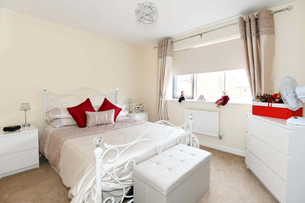 Additional image 19 of Pontefract Avenue, Castlemead