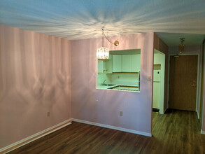 Additional image 5 of 9 Arden Ave