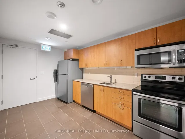 Additional image 31 of 209 Fort York Blvd Unit 277