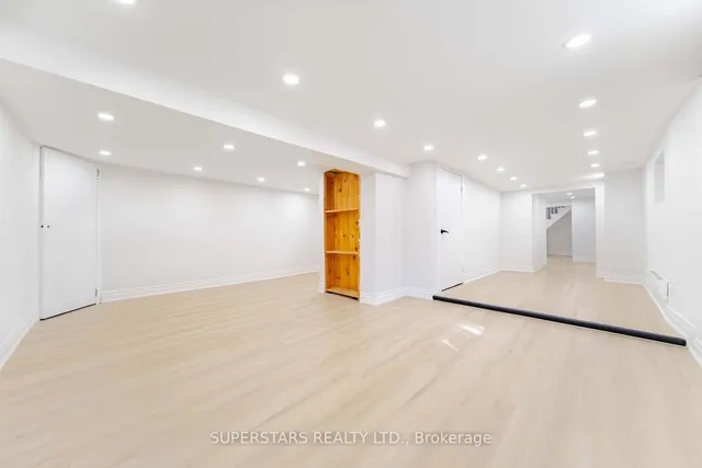 Additional image 18 of 14 Pinegrove Ave