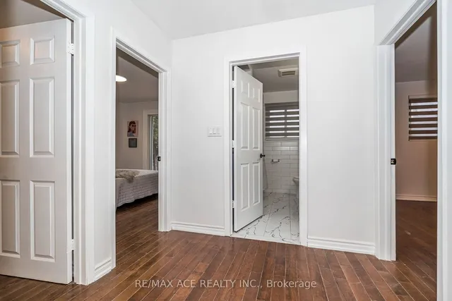 Additional image 14 of 15 Strathavon Dr