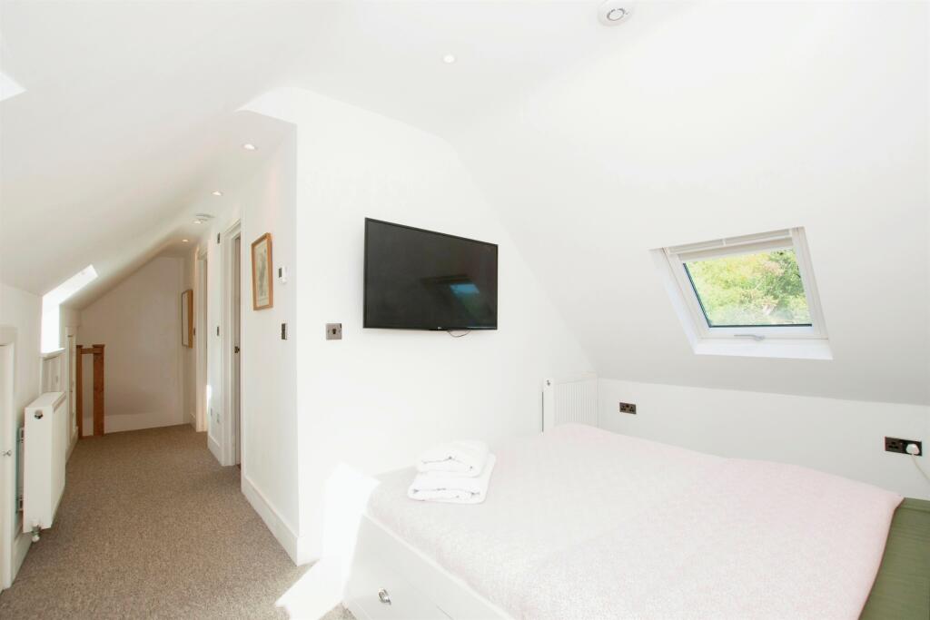 Additional image 11 of Castle Hill Lane, Mere, Warminster