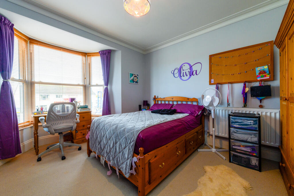 Additional image 13 of Wraxhill Road, Street