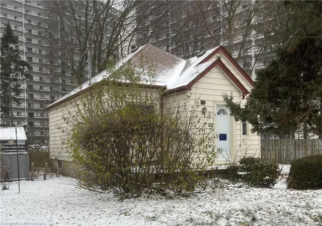 Additional image 2 of 82 Brunswick Ave