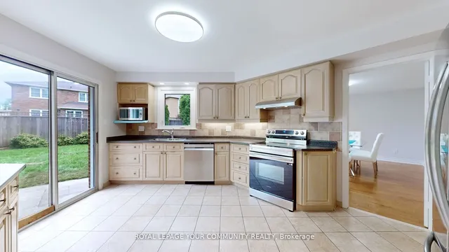 Additional image 16 of 20 Elkpath Ave