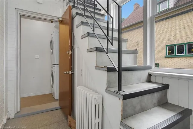 Additional image 42 of 67 Moore Ave