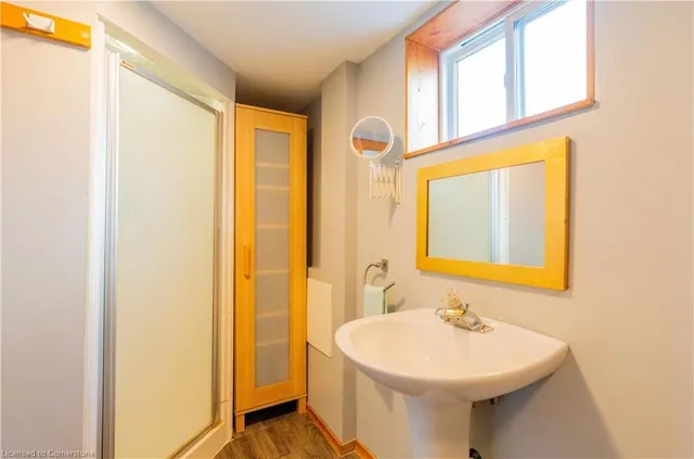 Additional image 34 of 40 Henry St