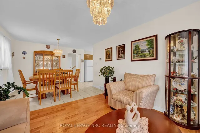 Additional image 11 of 27 Hollyridge Cres