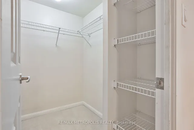 Additional image 20 of 230 Queens Quay Unit 820