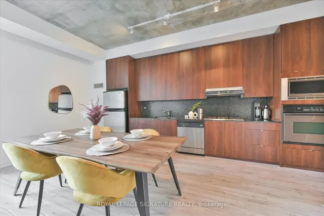 Additional image 12 of 23 Brant St Unit 305