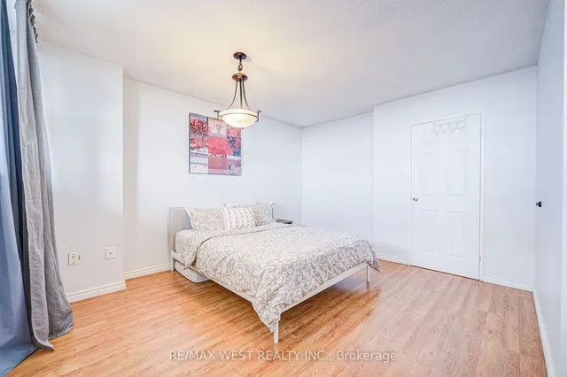 Additional image 8 of 390 Dixon Rd Unit 2208