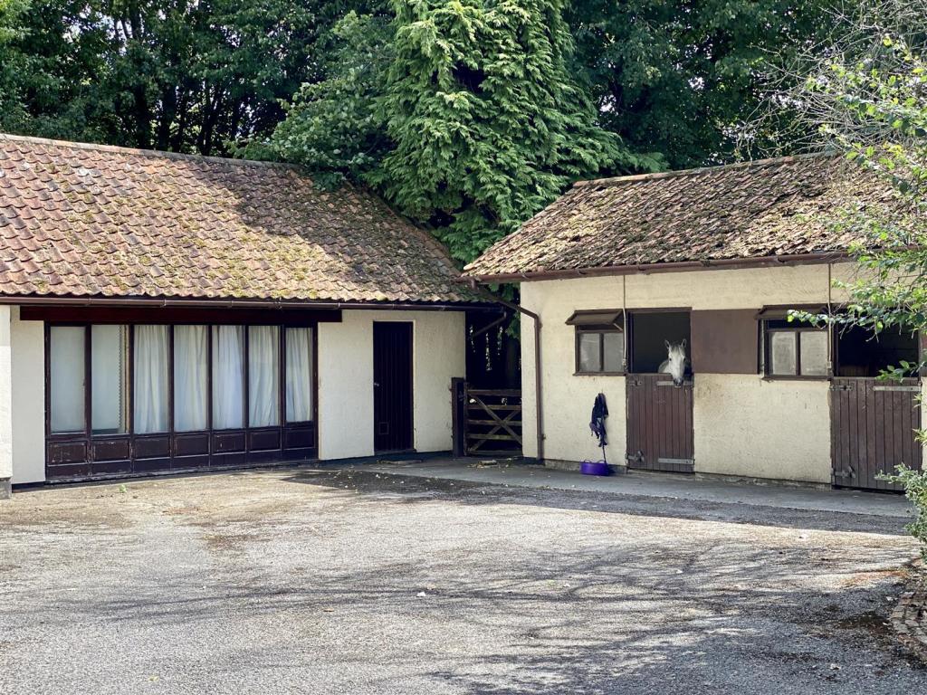 Additional image 35 of 8 Hisomley, Dilton Marsh, Westbury