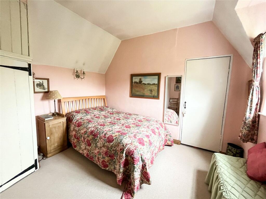 Additional image 13 of The Ball, Bratton