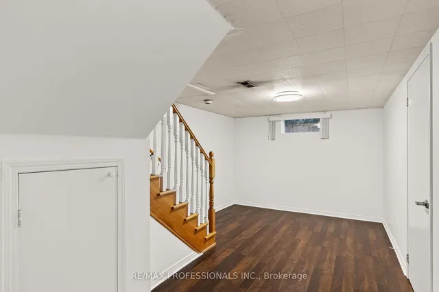 Additional image 15 of 24 Skelmore Cres
