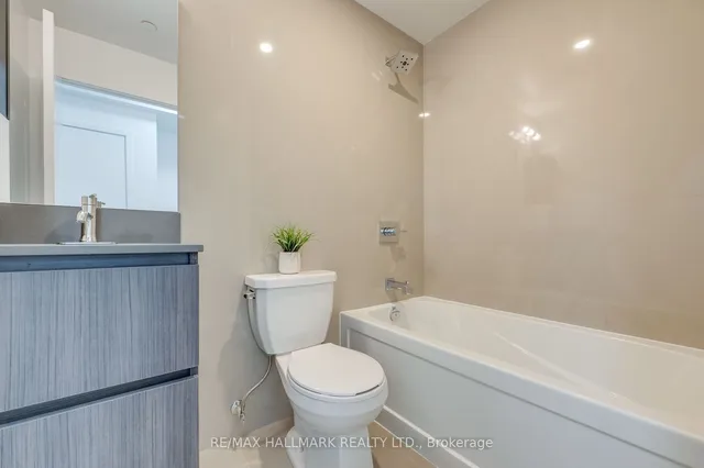 Additional image 23 of 45 Baseball Pl Unit 1102