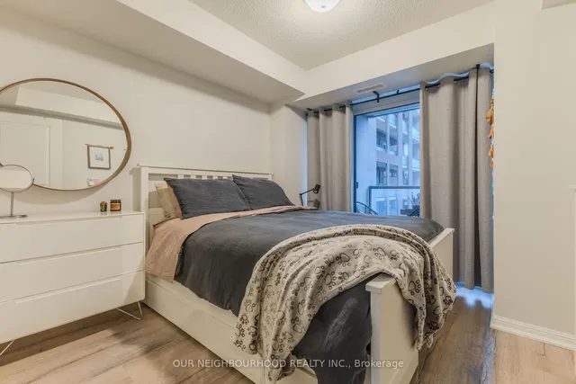 Additional image 13 of 400 Adelaide St Unit 719