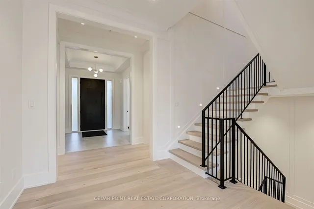 Additional image 2 of 15 Drury Lane