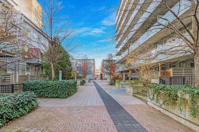 Additional image 29 of 201 Carlaw Ave Unit 146