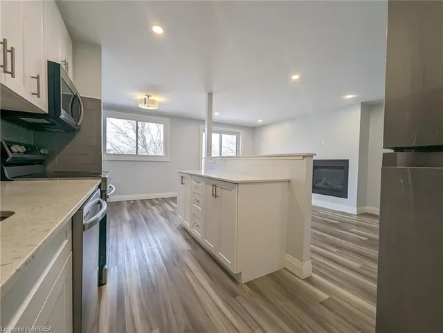 Additional image 19 of 581 Strasburg Rd