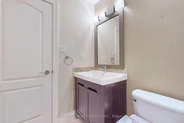 Additional image 10 of 3030 Lakeshore Blvd Unit 8