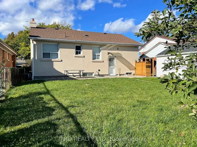 Additional image 4 of 135 Downsview Ave