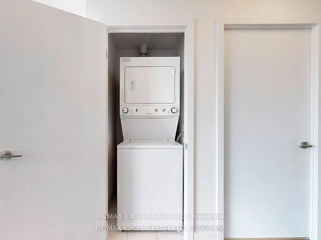 Additional image 21 of 1815 Yonge St Unit 2005