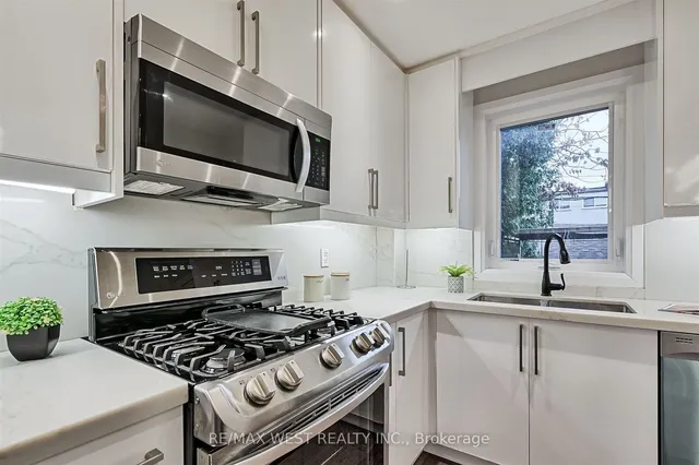 Additional image 16 of 427 Strathmore Blvd