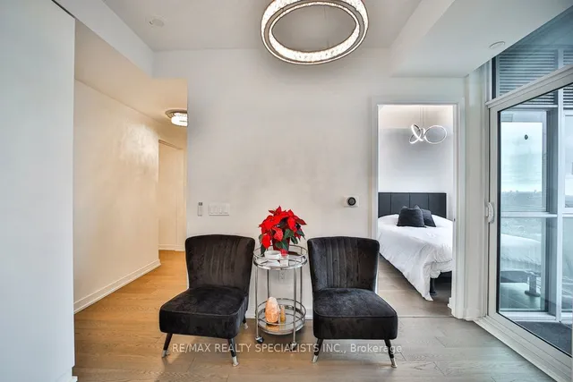 Additional image 9 of 1 Yorkville Ave Unit 3411