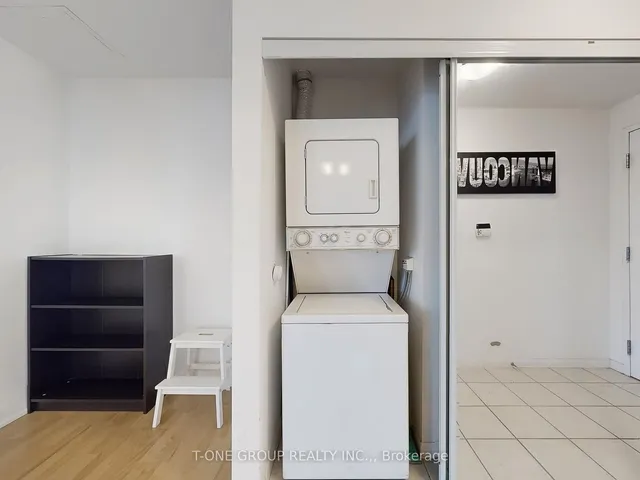 Additional image 22 of 38 Grenville St Unit 2503