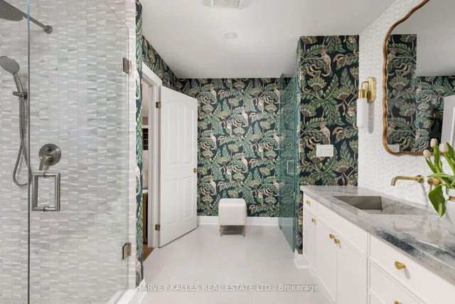 Additional image 25 of 121 Perry Cres