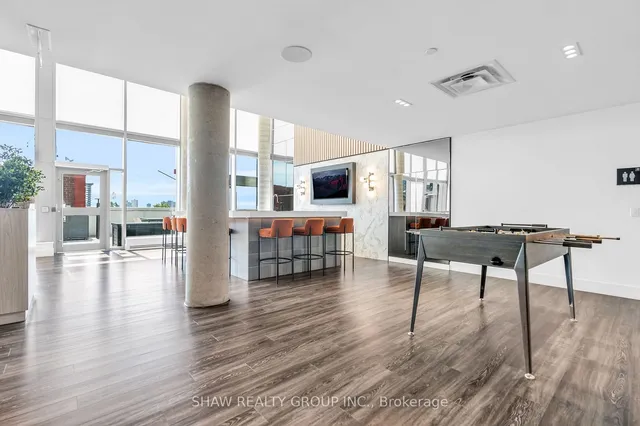 Additional image 22 of 15 Wellington St Unit 1906