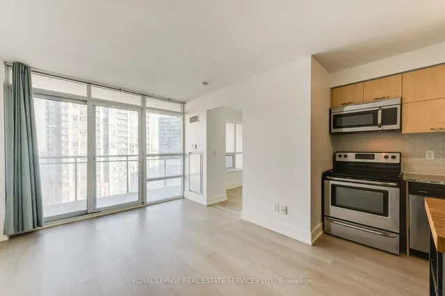 Additional image 11 of 38 Joe Shuster Way Unit 1223
