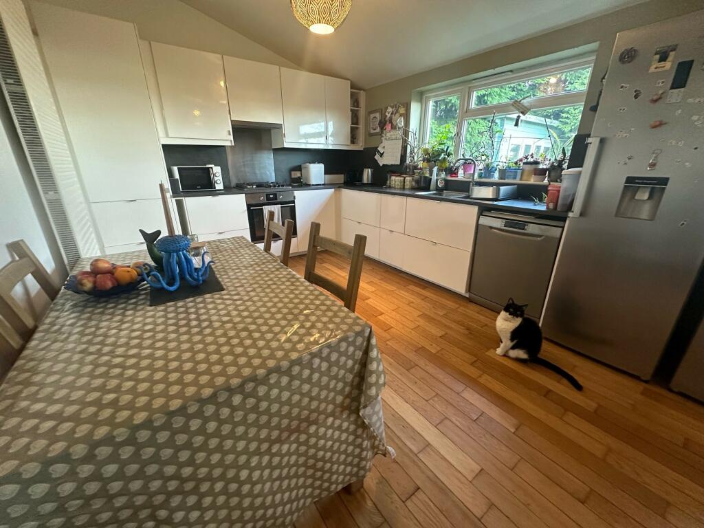 Additional image 2 of Yew Tree Close, Yeovil, Somerset