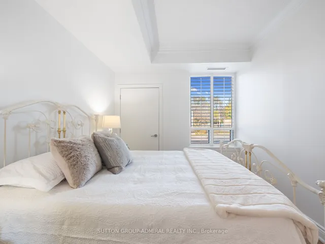 Additional image 28 of 801 Lawrence Ave Unit 208