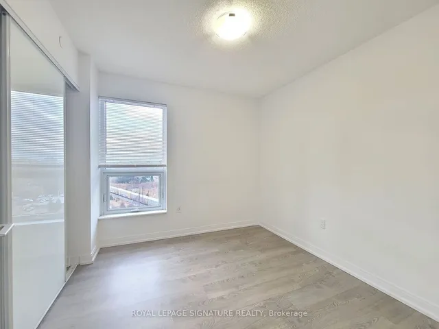 Additional image 2 of 275 Village Green Sq Unit 1223