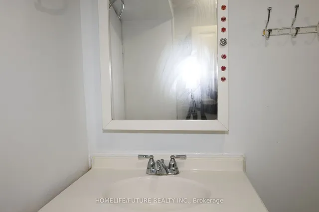 Additional image 9 of 124 North Woodrow Blvd