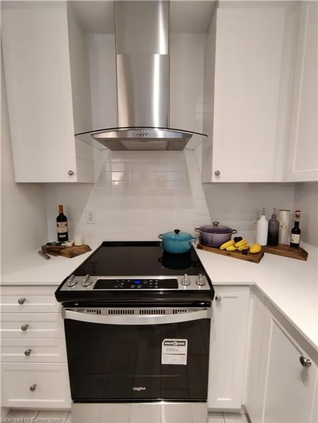 Additional image 5 of 55 Duke St Unit 306