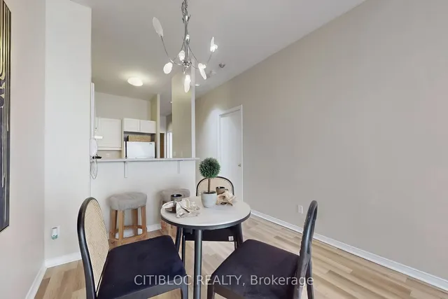 Additional image 11 of 7 King St Unit 501