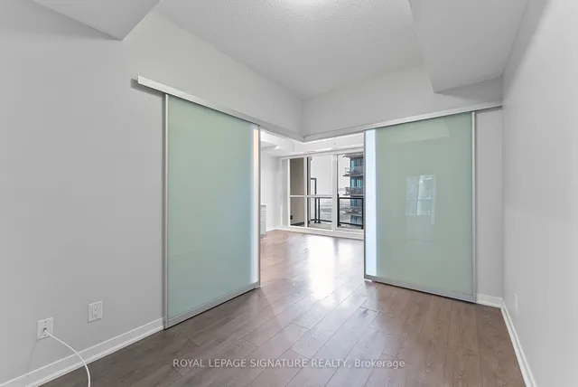 Additional image 18 of 51 East Liberty St Unit 617