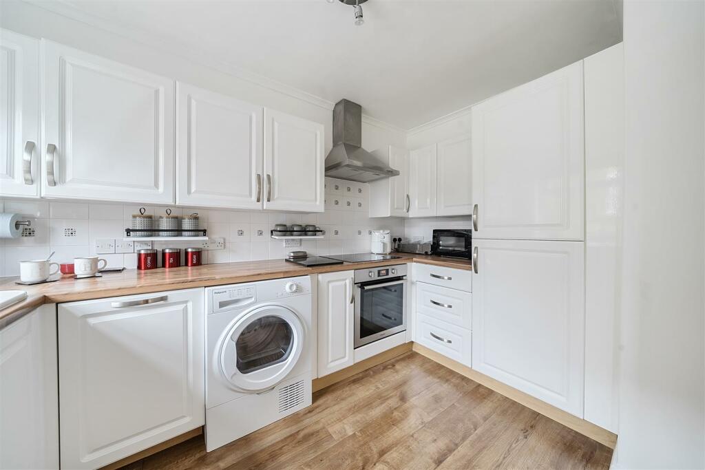 Additional image 25 of Monks Dale, Yeovil