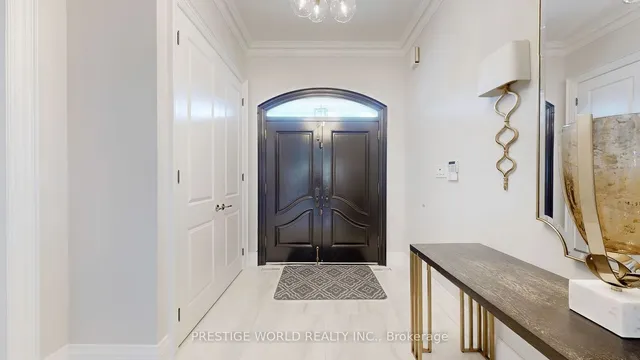 Additional image 4 of 6 Blaine Dr