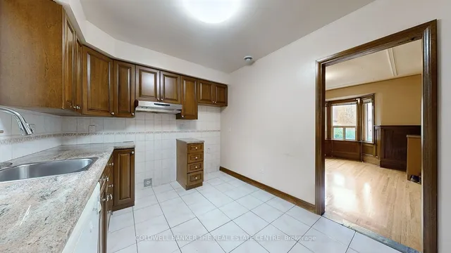 Additional image 10 of 261 Winona Dr