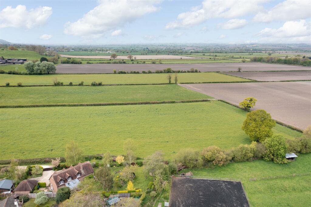 Additional image 44 of Coulston, Wiltshire, BA13 4NX