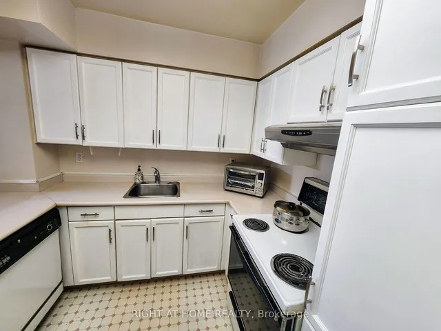 Additional image 7 of 11 Thorncliffe Pk Dr Unit 608