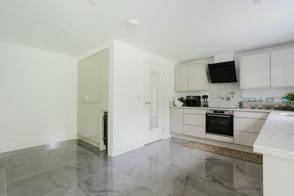 Additional image 7 of Chalford, Westbury