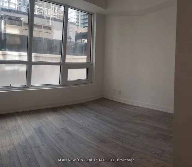 Additional image 11 of 108 PETER St Unit 815