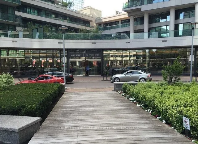 Additional image 17 of 33 Bay St Unit 3813